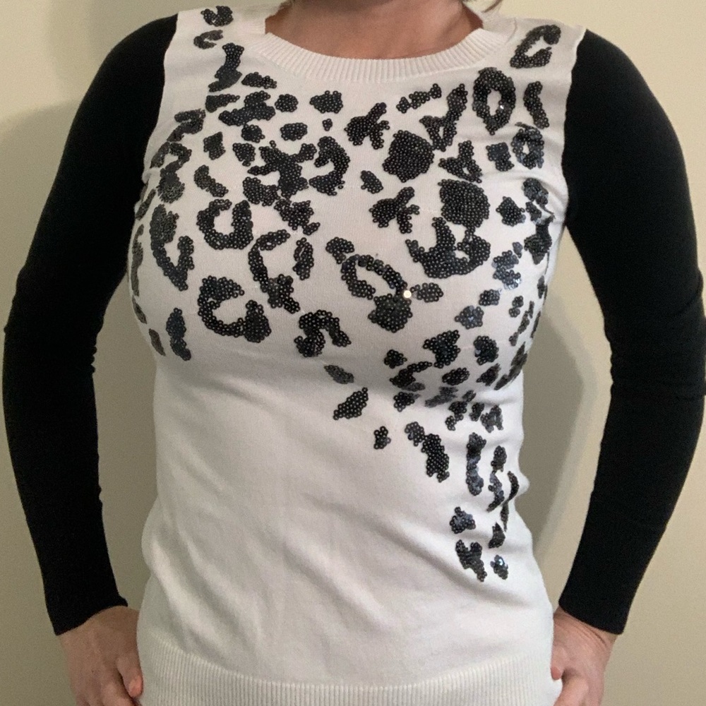 Women’s Express Sweater